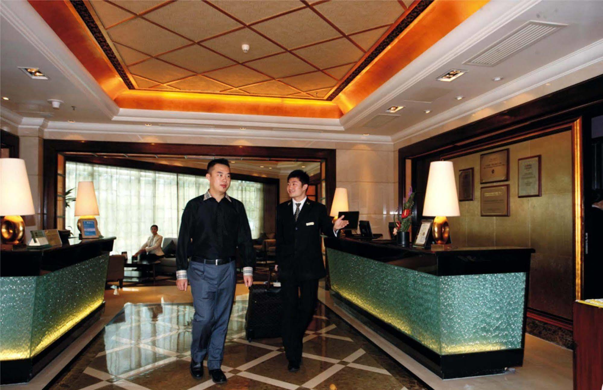 Shenzhen 999 Royal Suites & Towers Bagian luar foto